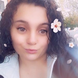 Meet your Posher, Michaela